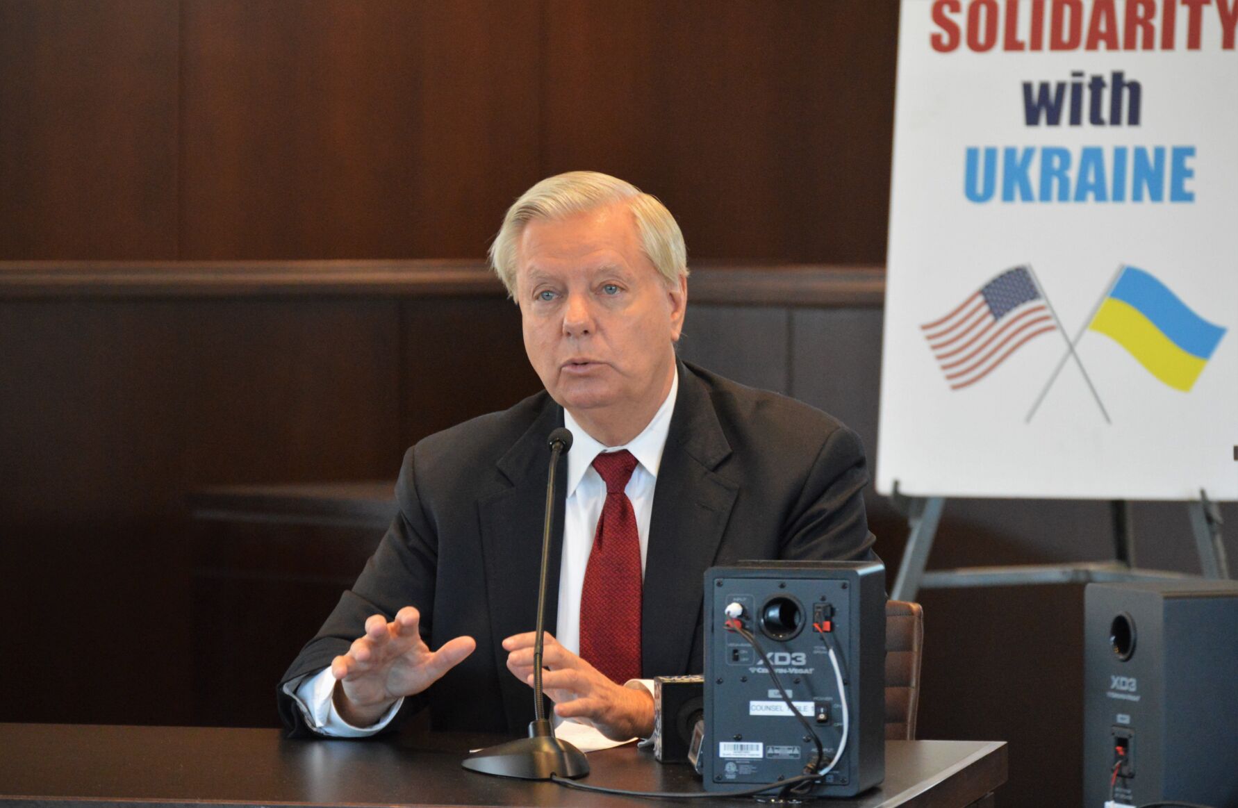 SC Sen. Lindsey Graham, Rep. Joe Wilson press for regime change in Russia